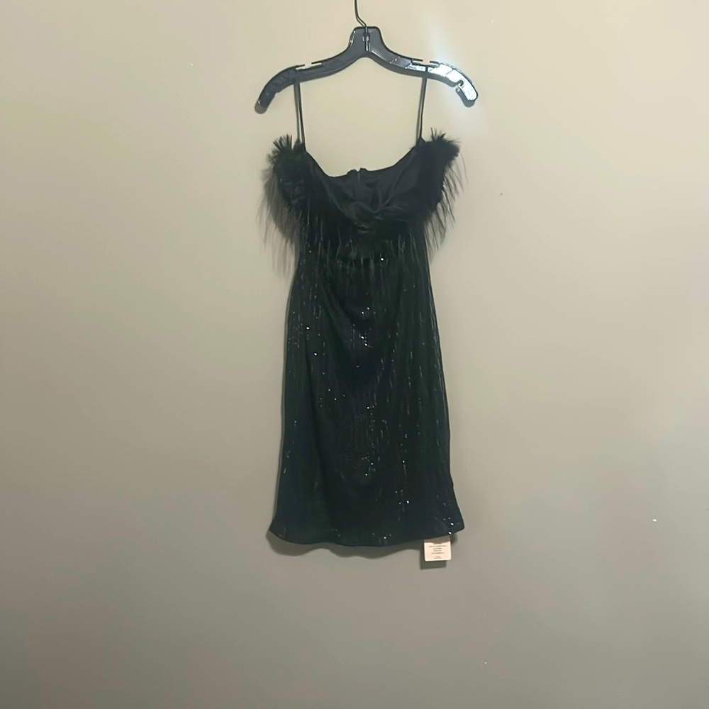 Cute little sparkling back dress never worn